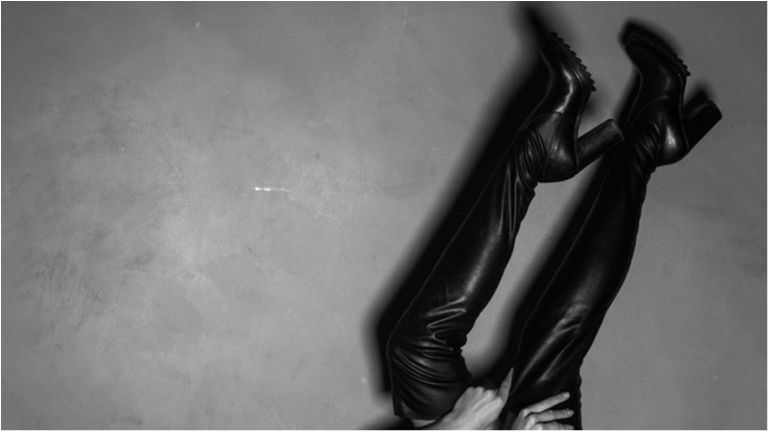 Еротичні знімки білоруського фотографа підкорили Іnstagram. Зацініть!