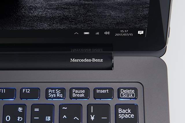 Еліта! Vaio представила ноутбук Z Mercedes-Benz Edition - фото 169492