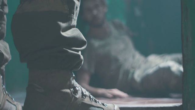 Наляканий Дорн та фільм про Волдеморта: 29 травня у трьох фото - фото 170266