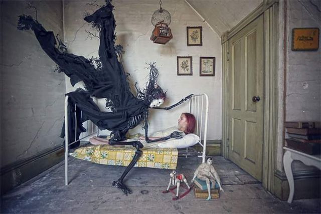 Моторошна казка: яскраві фото покинутих місць - фото 165081