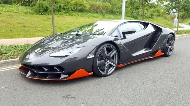 Перший розкішний Lamborghini Centenario з’явився у Великобританії - фото 170158
