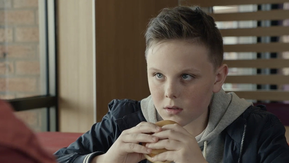 Британці розгнівались на рекламу McDonald's про мертвого батька - фото 1