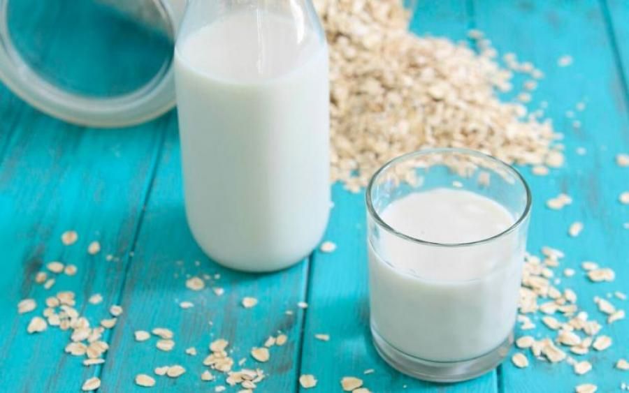Чому потрібно пити молоко щодня?