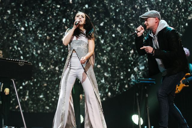 Як пройшов найбільш видовищний концерт Джамали в Києві: фотозвіт - фото 166289