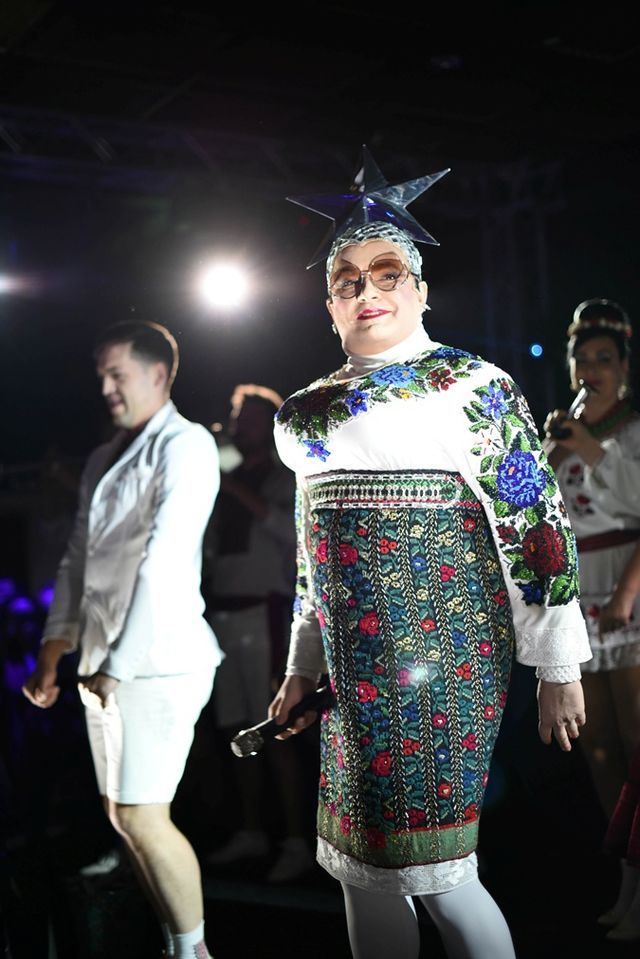 Вєрка Серлдючка в Євроклубі - фото 164567