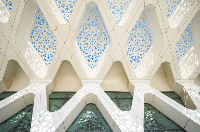 Незвичайні аеропорти світу: вражаючі фото - фото 165897