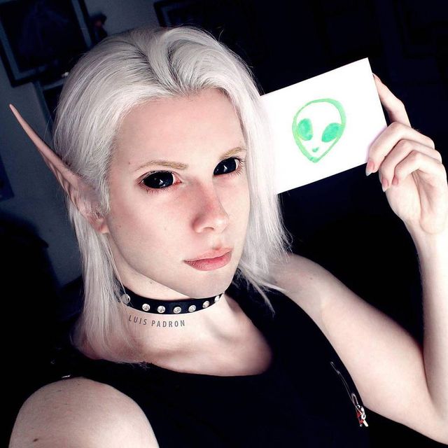 Аргентинець витратив 30 тисяч доларів, щоб стати ельфом - фото 163954