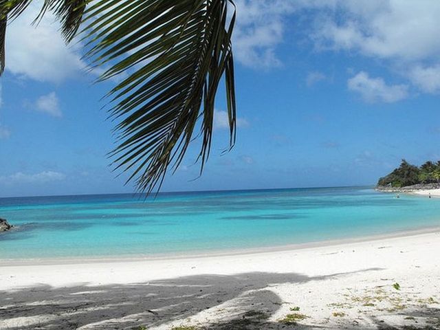 Найкрасивіші блакитні лагуни світу: дивовижні фото - фото 170086