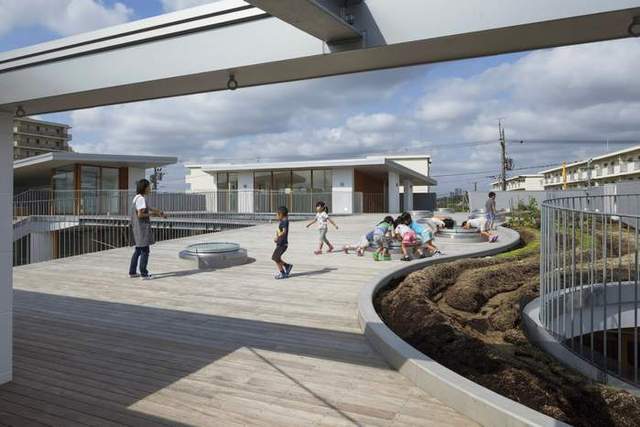 Як виглядає сучасний дитячий садок у Японії: ефектні фото - фото 168478