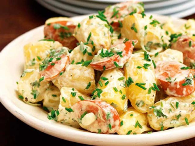 Смачно і швидко: ідеальний салат з весняних овочів - фото 168514