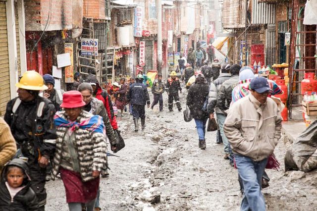 Як виглядає найвище місто світу: вражаючі фото - фото 166680