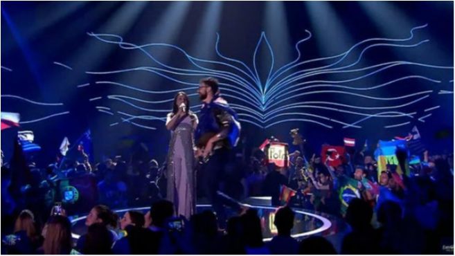 Як у мережі відреагували на витівку пранкера на Євробаченні