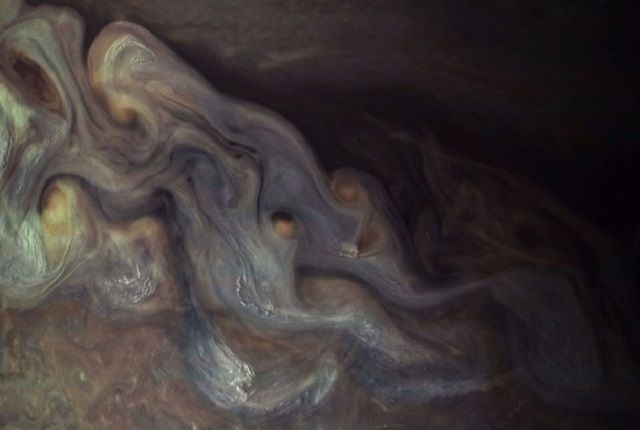 У NASA записали "космічну музику" Юпітера - фото 169536
