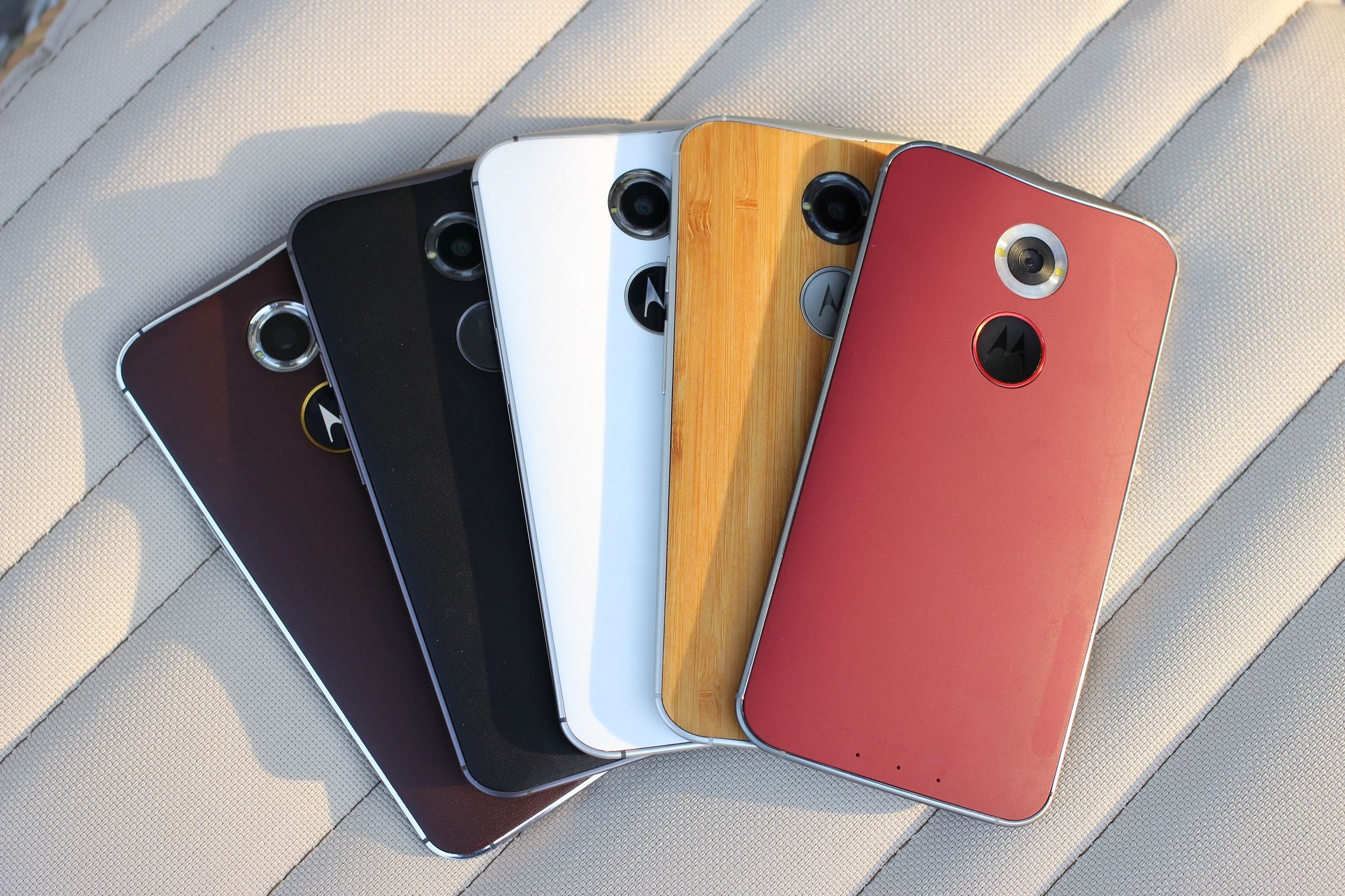 Moto X 2017 показали на закритій презентації