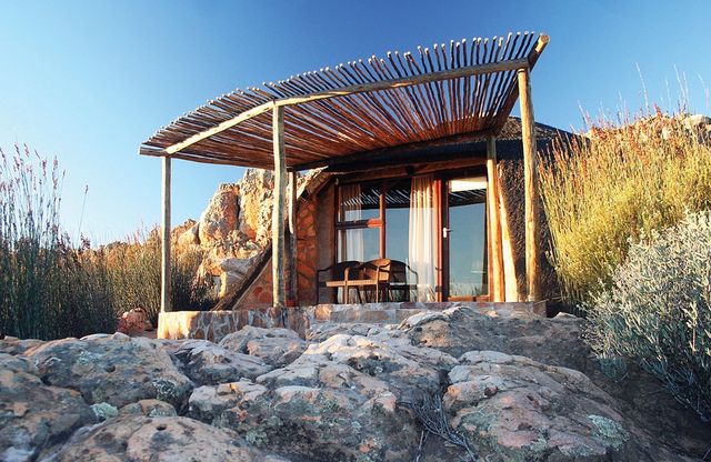 Як виглядає печерний готель у Південній Африці: ефектні фото - фото 170172