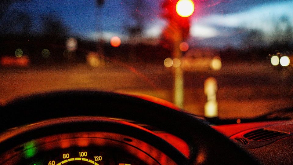 У Франції оригінально борються з пішоходами-порушниками