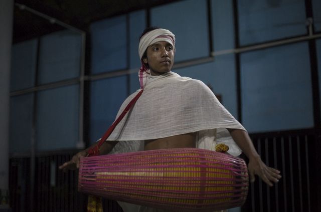 Як живуть юні монахи в Індії: дивовижні фото - фото 167847