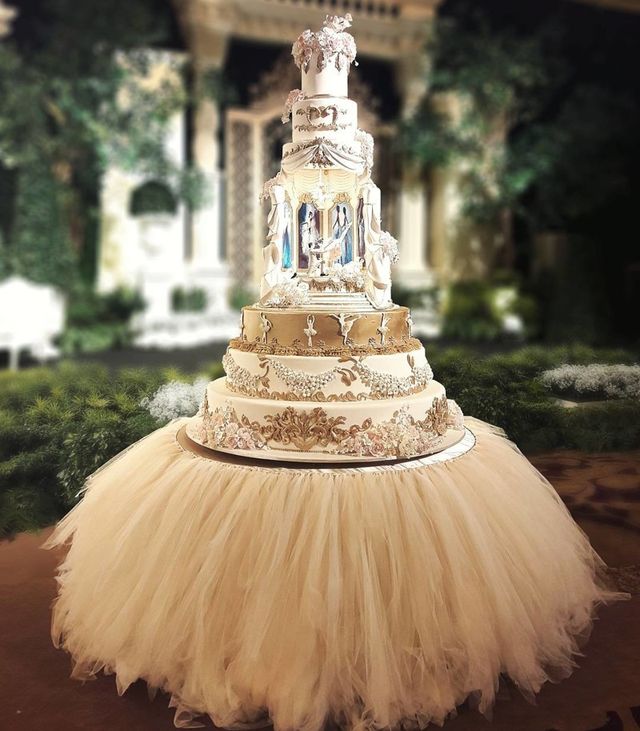 Як виглядають весільні торти в Індонезії: казкові фото - фото 169141