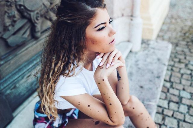 Ця неймовірна дівчина стала зіркою Instagram: ефектні фото - фото 168343