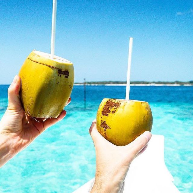 Як виглядає яскравий відпочинок на Мальдівах: літні фото - фото 168993