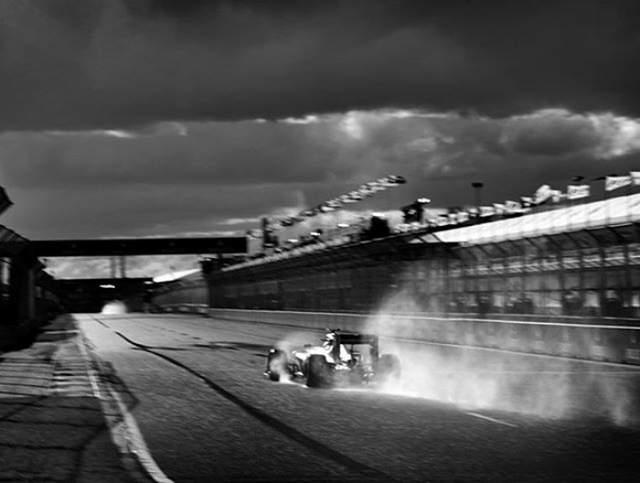 Перегони Формули1, відзняті на ретрокамеру - фото 167187