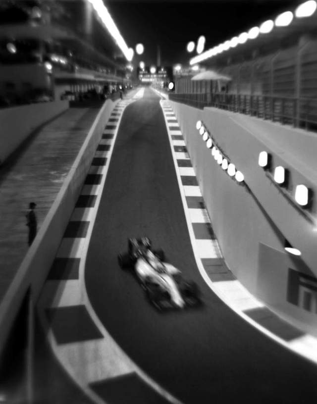 Перегони Формули1, відзняті на ретрокамеру - фото 167186