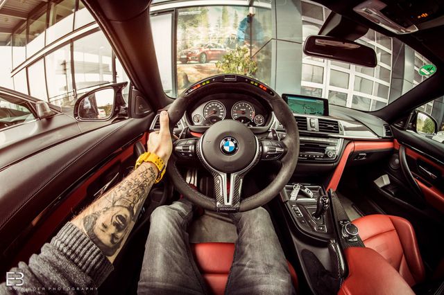 Румунський фотограф креативно показує інтер'єри авто - фото 167758