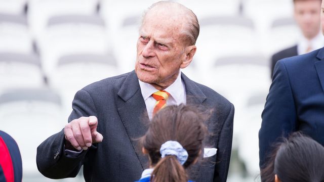 Британська коректність? Найскандальніші фрази чоловіка Єлизавети ІІ - фото 164332