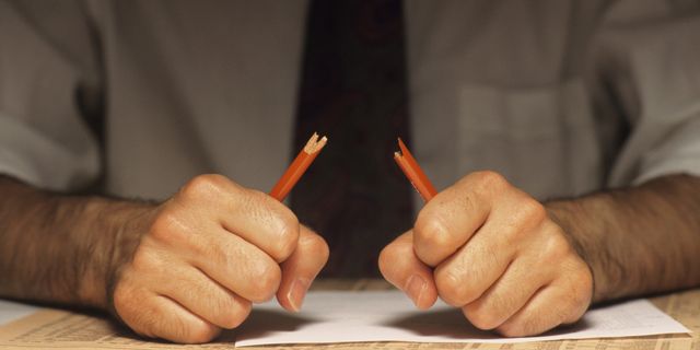 Чому для українців робота – стрес! Названо причини - фото 167170