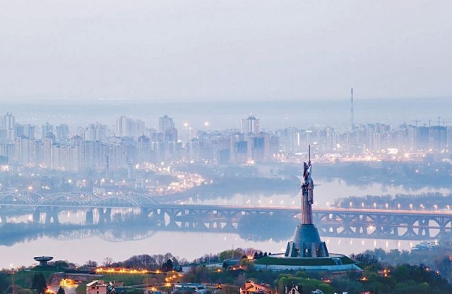 День Києва: захопливі фото української столиці - фото 169752