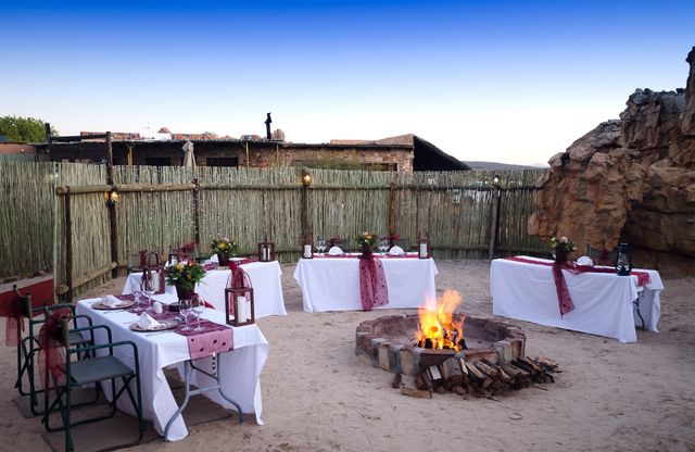 Як виглядає печерний готель у Південній Африці: ефектні фото - фото 170169