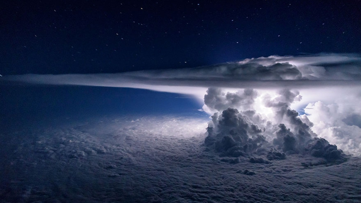 Фантастичні фото неба, зроблені з кабіни пілота - фото 1