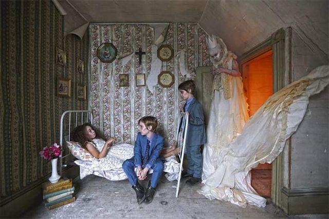 Моторошна казка: яскраві фото покинутих місць - фото 165092