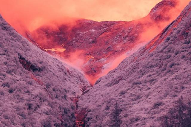 Незвичайна Аляска в інфрачервоному світлі: ефектні фото - фото 168209