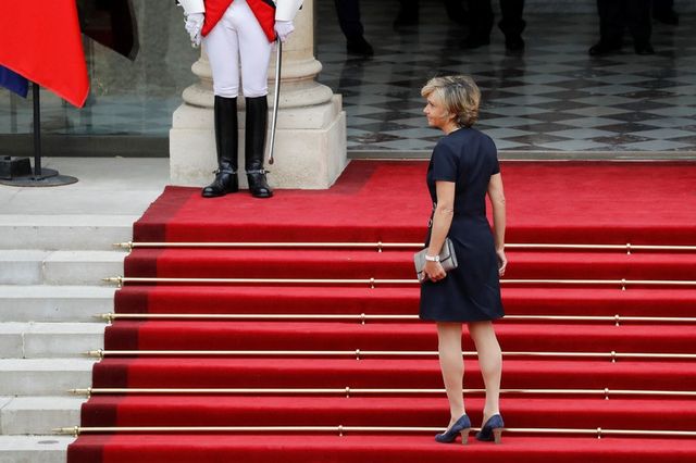 Як пройшла церемонія інавгурації президента Франції: яскраві фото - фото 166499