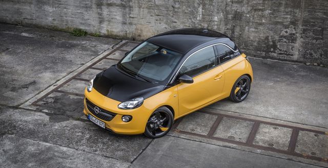 Представлений особливий хетчбек Opel Adam Black Jack - фото 165747