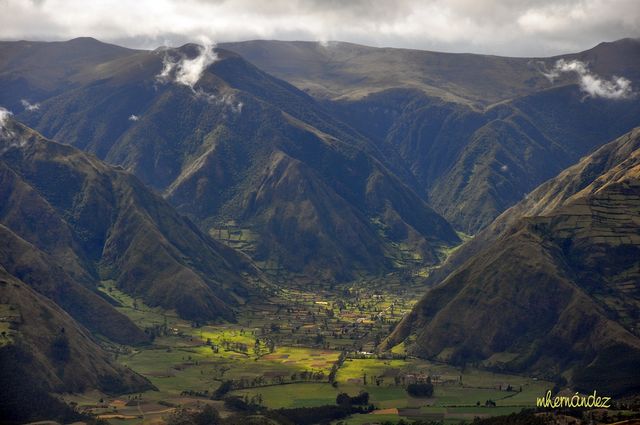Як виглядає найвище місто світу: вражаючі фото - фото 166683