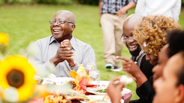 Як думка інших впливає на ваші стосунки? - фото 165022