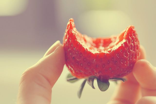 Сезон відкрито! Як обрати найкращу полуницю? - фото 170164