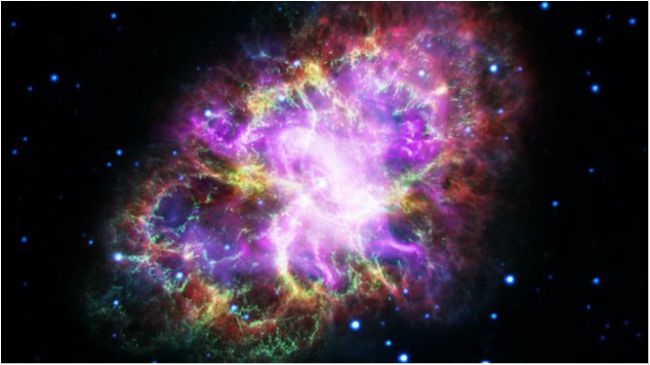 Астрономи показали неймовірні фото Крабоподібної туманності