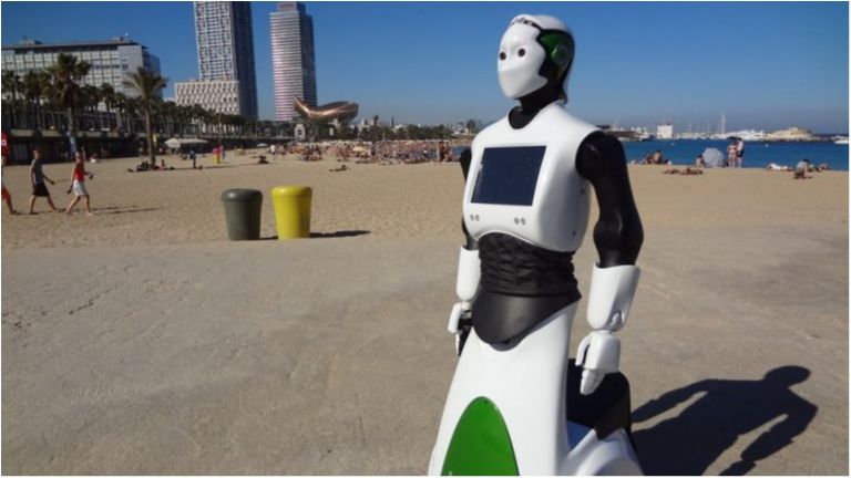 У Дубаї з'явиться ціла дільниця роботів-поліцейських