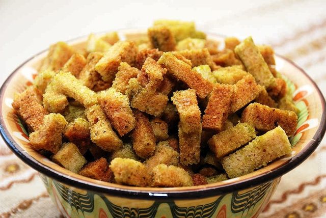 10 продуктів, які не можна їсти на сніданок - фото 167312