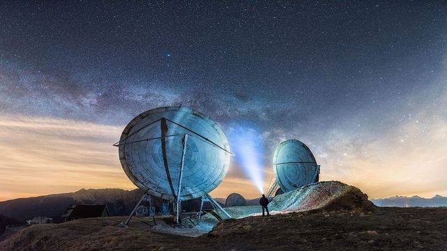 Фото дня: занедбана, але неймовірно гарна радіолокаційна станція - фото 168492