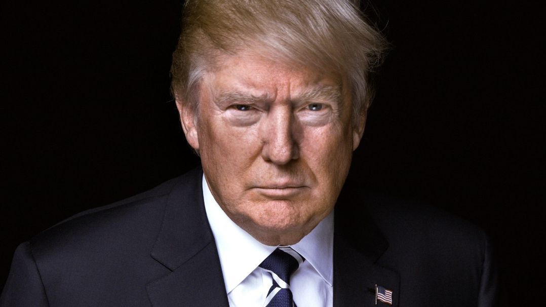 Трамп дозволив священикам проводити політичну агітацію