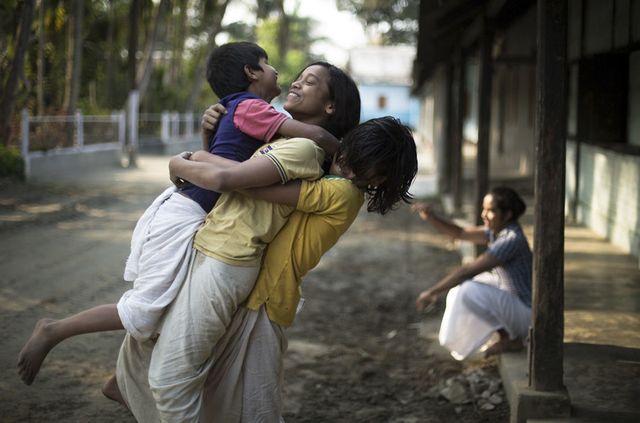 Як живуть юні монахи в Індії: дивовижні фото - фото 167849