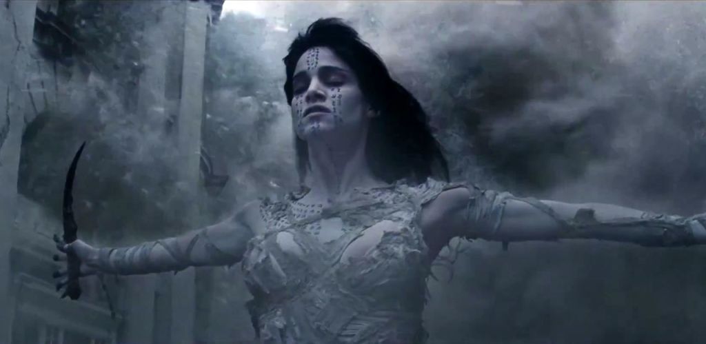 Новий трейлер моторошної "Мумії" з Томом Крузом