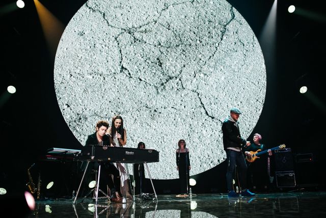 Як пройшов найбільш видовищний концерт Джамали в Києві: фотозвіт - фото 166288