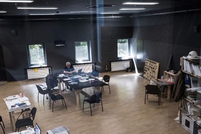 Ви будете вражені: як виглядає скандальний театр на Подолі зсередини - фото 177573