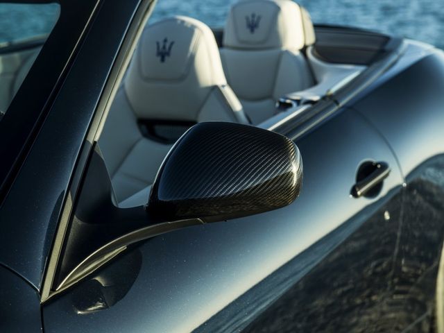 Maserati оновила кабріолет GranCabrio - фото 177878