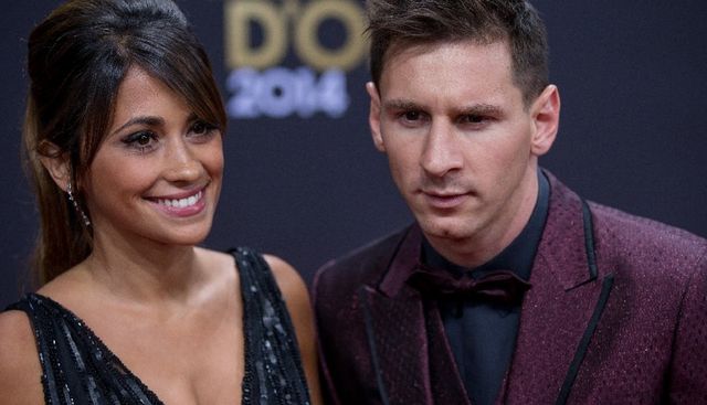 Дівчина тижня. Кохана Мессі, яка допомагає йому розслабитися у відпустці - фото 175051